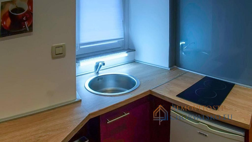 Prodej bytu 2+kk 60 m² - Więcej