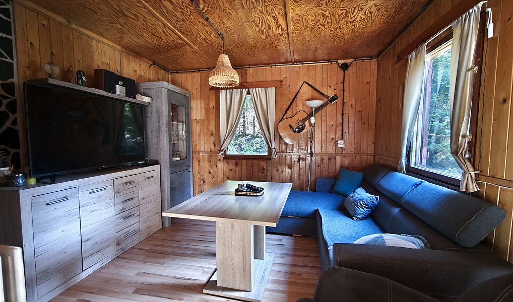 Prodej chaty/chalupy 70 m² s pozemkem 476 m², Bílá – náhled fotky 3