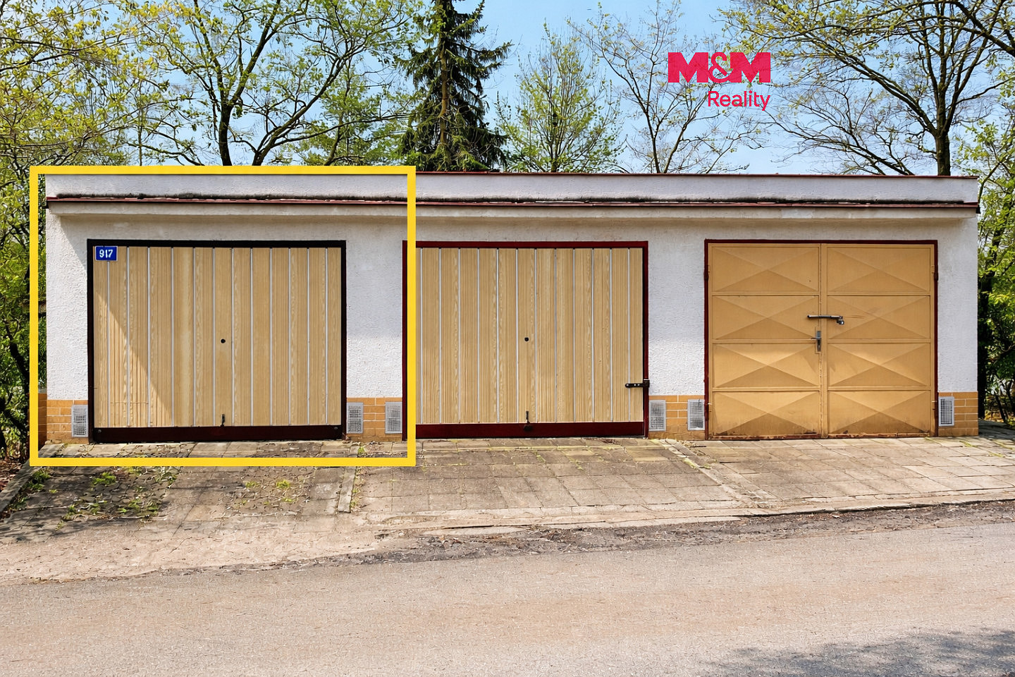 Prodej garáže, 32 m2, Ivančice, ul. Slunečná