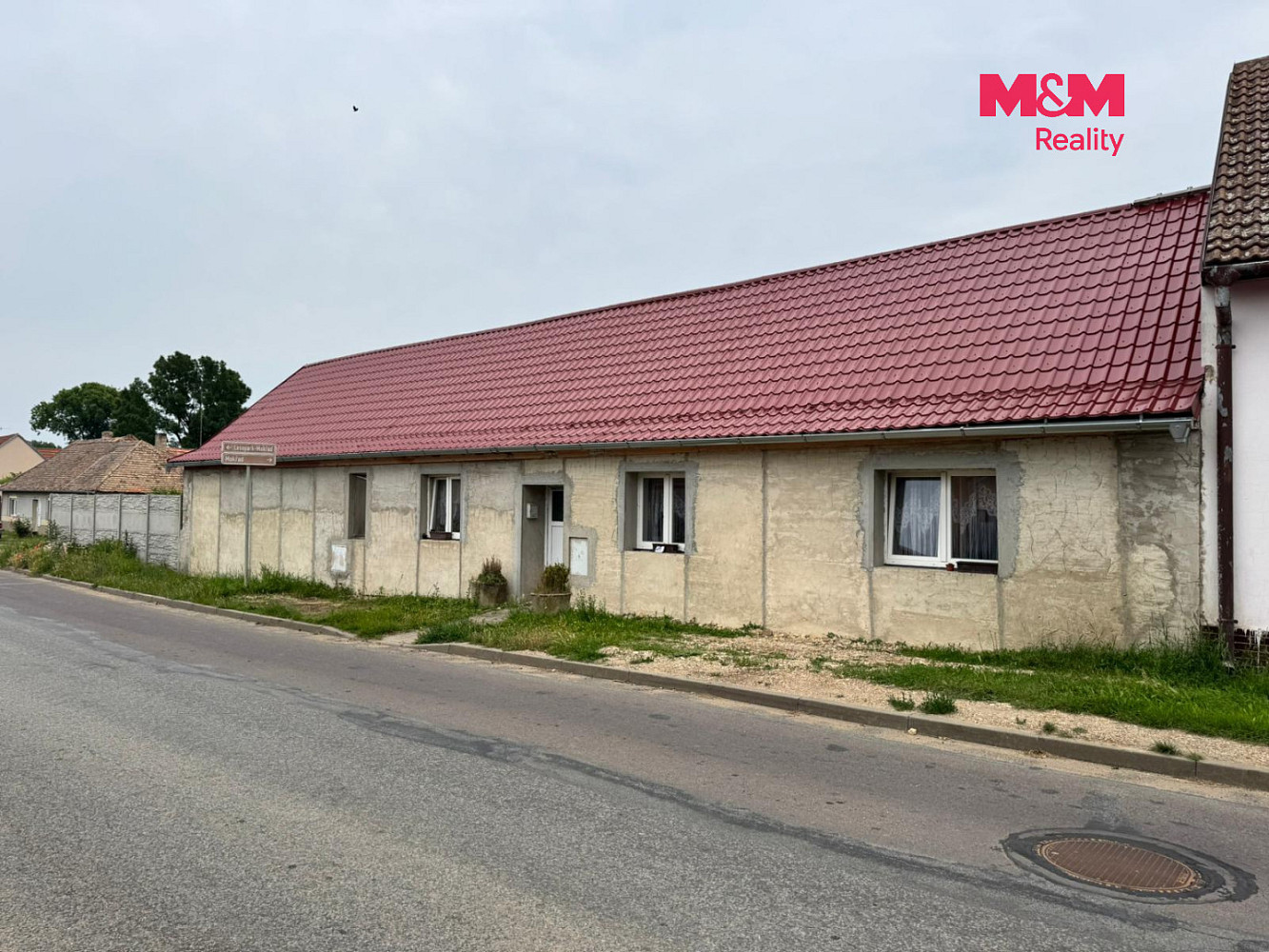 Prodej domu 165 m² s pozemkem 466 m² — photo 2