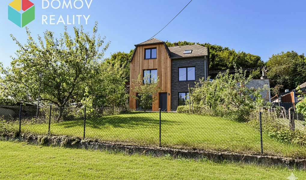 Prodej domu 160 m² s pozemkem 472 m², Jivina – náhled fotky 2