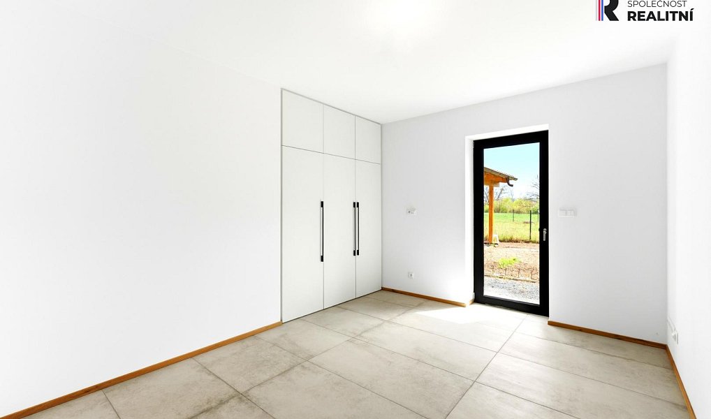Prodej domu 200 m² s pozemkem 900 m², Veltrusy – náhled fotky 15