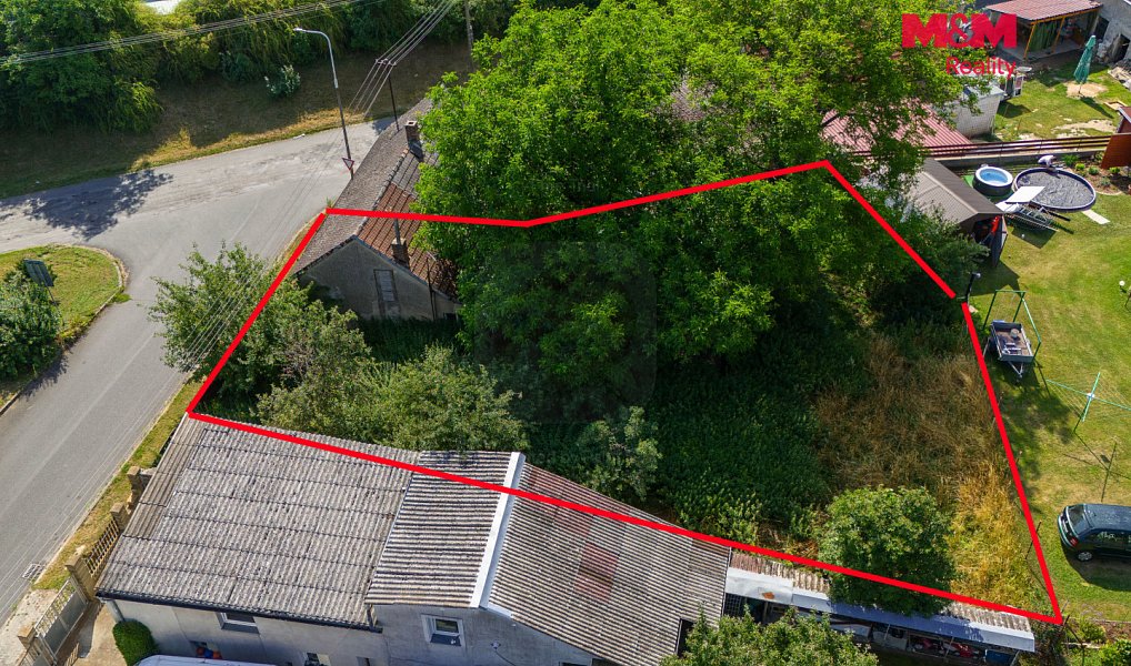 Prodej stavebního pozemku 566 m², Libenice – náhled fotky 2