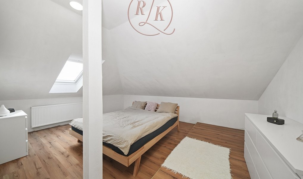 Prodej domu 260 m² s pozemkem 1 550 m², Dolní Kounice – náhled fotky 19