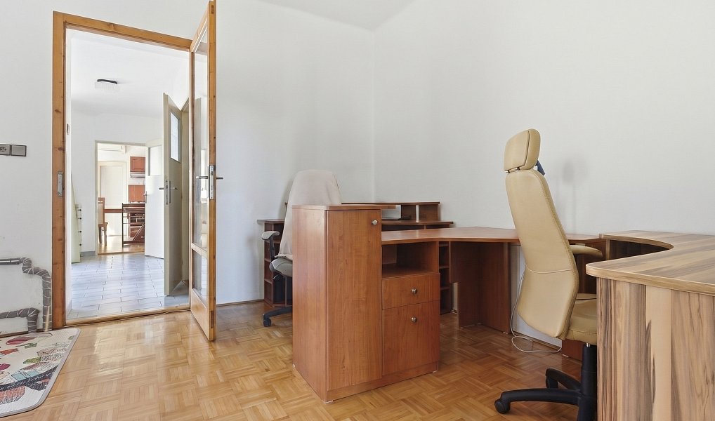 Prodej domu 240 m² s pozemkem 663 m², Rajhrad – náhled fotky 9