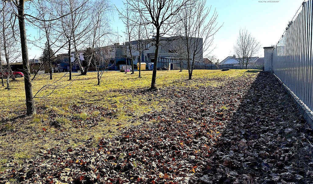 Prodej stavebního pozemku 1 231 m², Benešov – náhled fotky 7