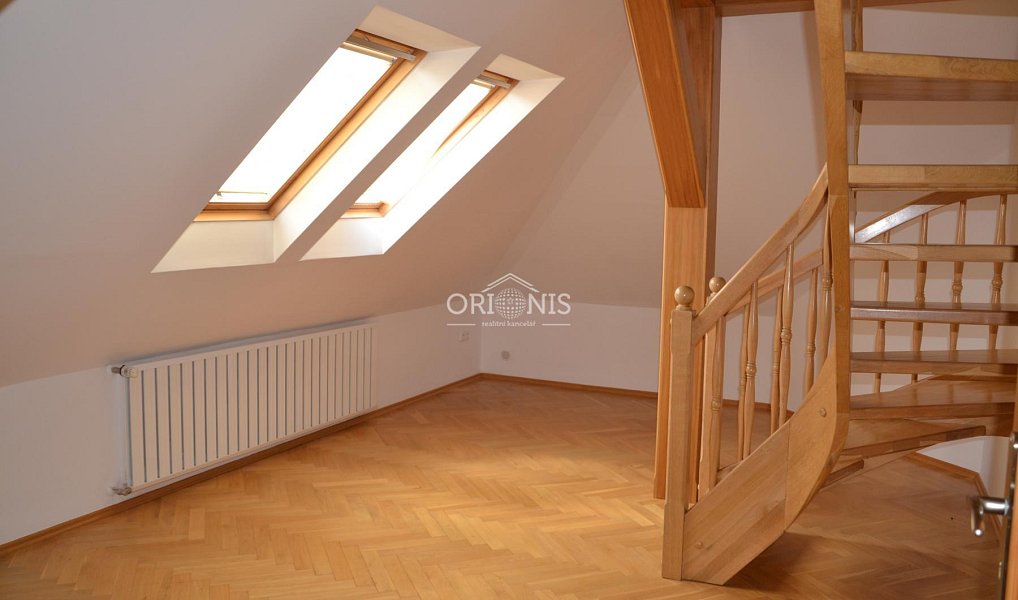 Prodej domu 626 m² s pozemkem 618 m², Chomutov – náhled fotky 19
