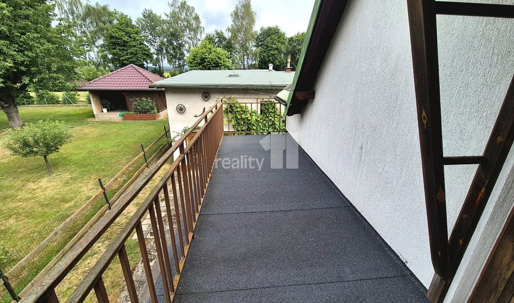 Prodej domu 147 m² s pozemkem 603 m², Plesná – náhled fotky 49