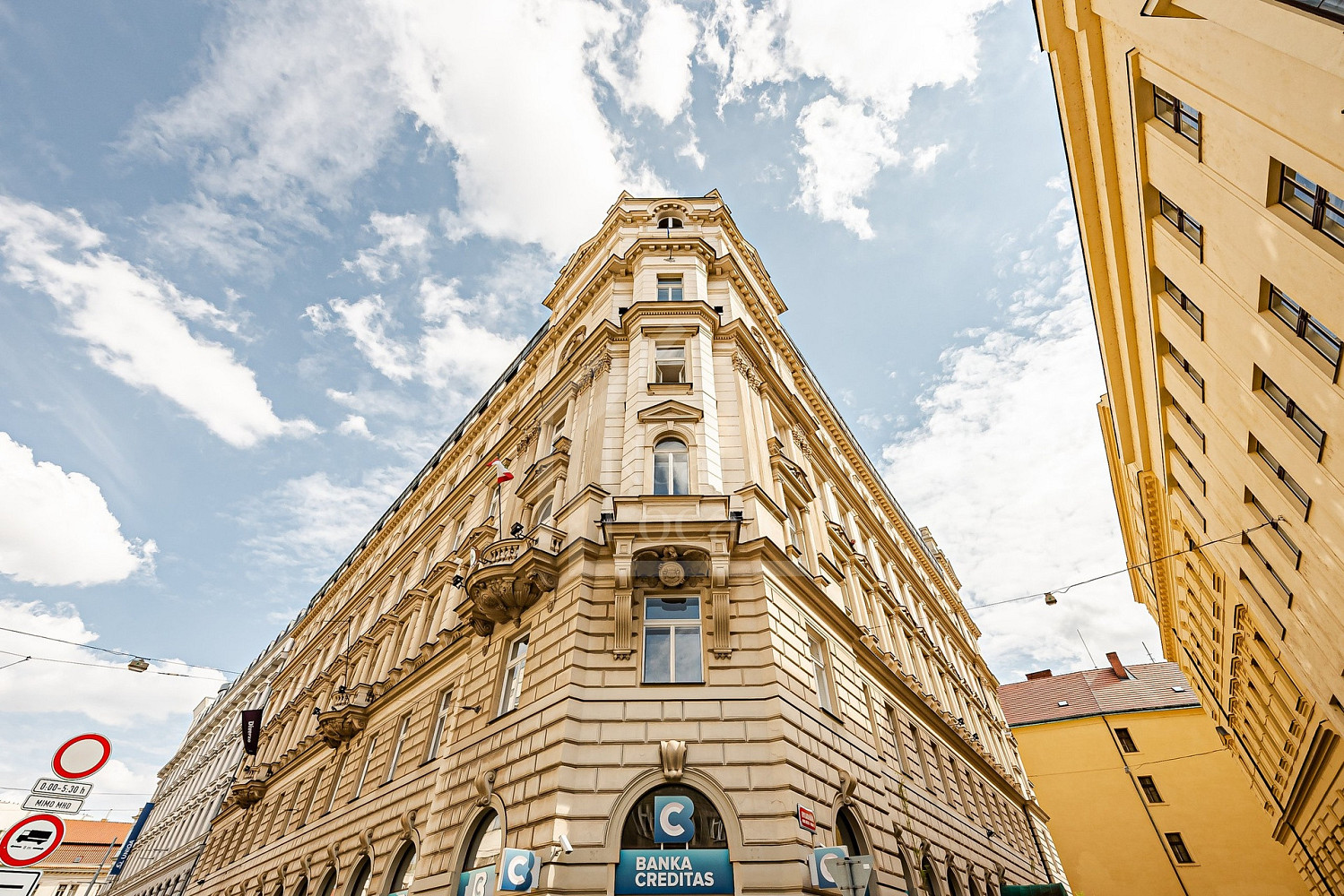 Pronájem kanceláře 110 m²