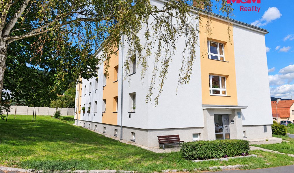 Prodej bytu 3+1 57 m², Krupka – náhled fotky 4
