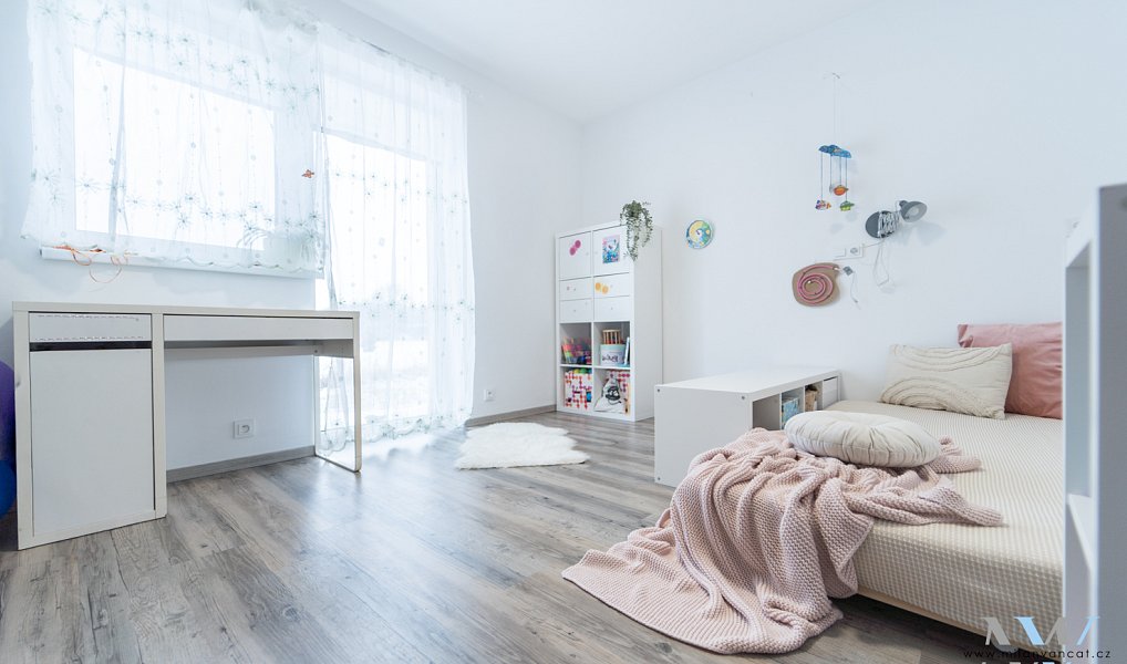 Prodej domu 257 m² s pozemkem 1 805 m², Zalužany – náhled fotky 14