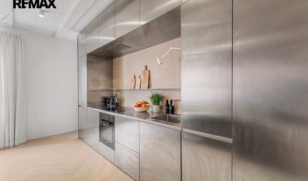 Prodej bytu 2+kk 61 m², Praha – náhled fotky 2