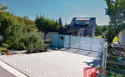 Prodej domu 83 m² s pozemkem 997 m², Znojmo