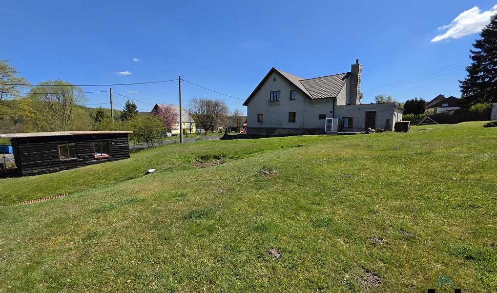 Prodej domu 400 m² s pozemkem 1 982 m², Brandov – náhled fotky 23