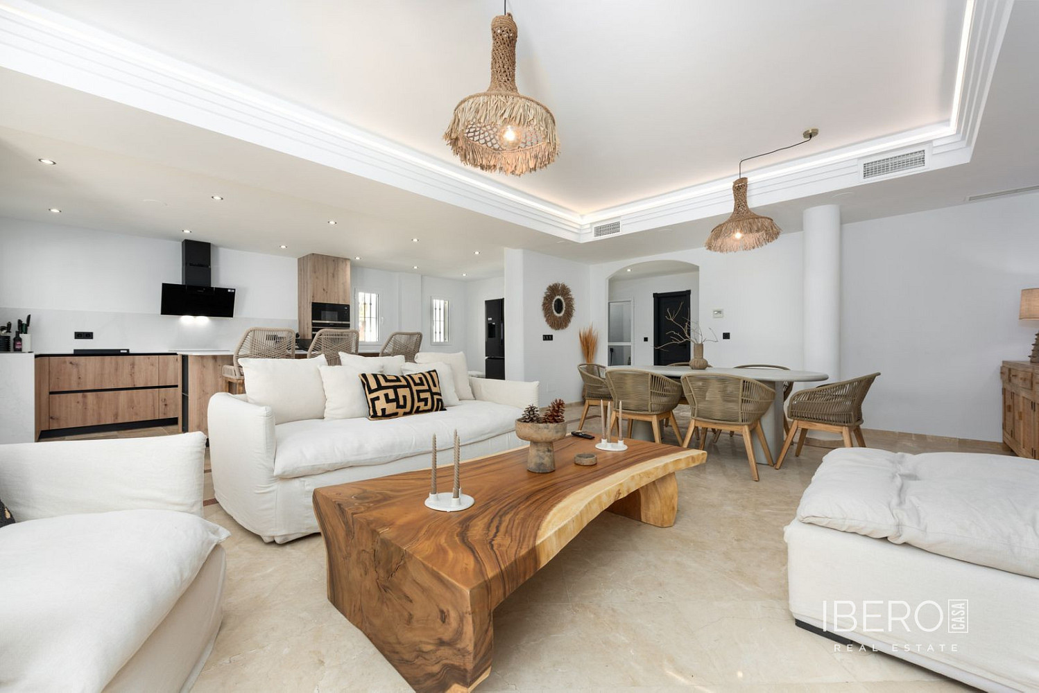 Prodej bytu 4+kk 175 m² – pohled 2