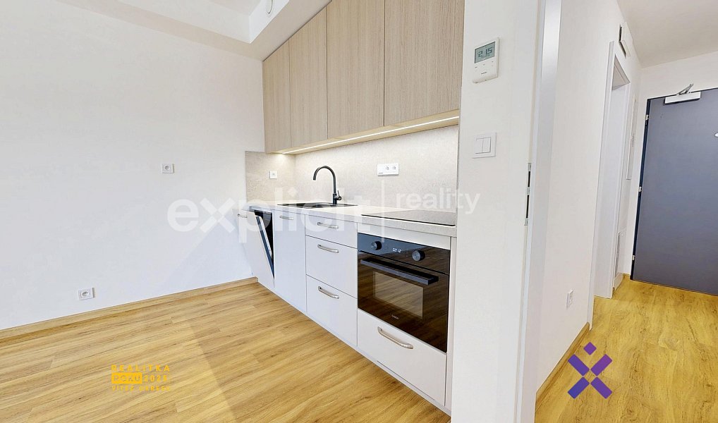 Pronájem bytu 1+kk 33 m², Uherský Brod – náhled fotky 3