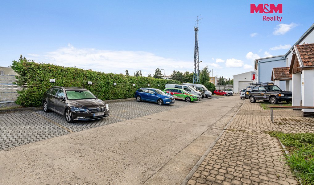 Prodej výrobních prostor 2 882 m², Štětí – náhled fotky 8