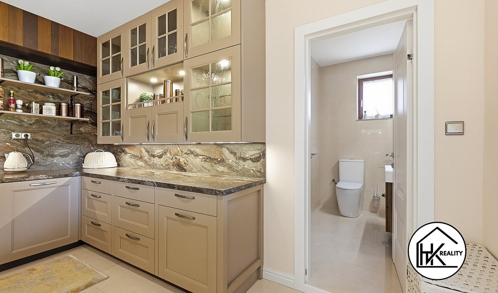 Prodej domu 300 m² s pozemkem 3 840 m², Libouchec – náhled fotky 18