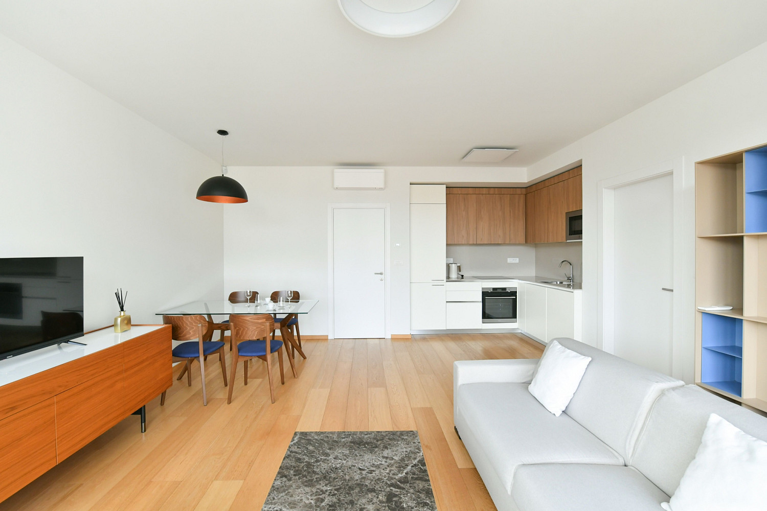 Pronájem bytu 2+kk 62 m² – fotografie 5