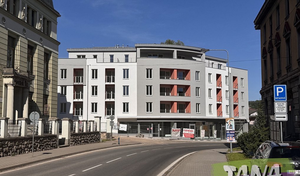 Prodej bytu 3+kk 70 m², Dvůr Králové nad Labem – náhled fotky 2