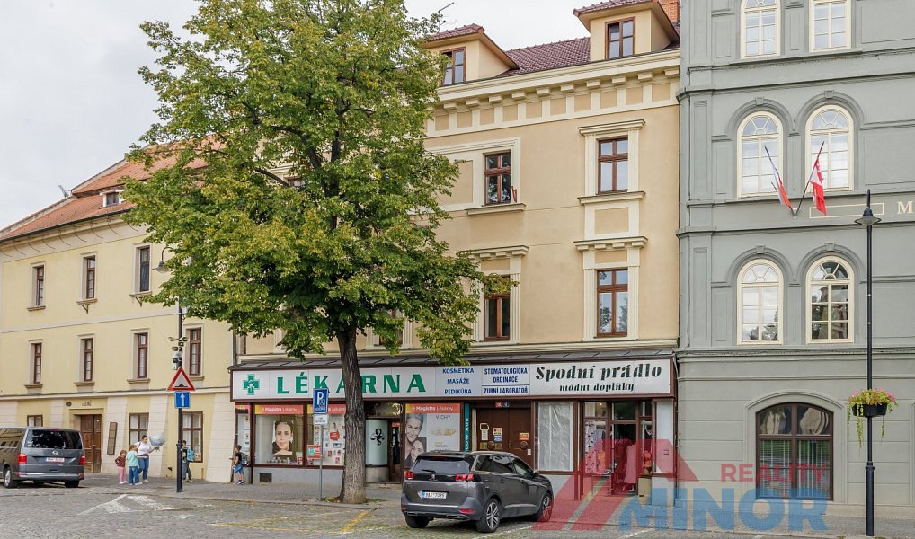 Pronájem kanceláře 69 m², Slaný – náhled fotky 4