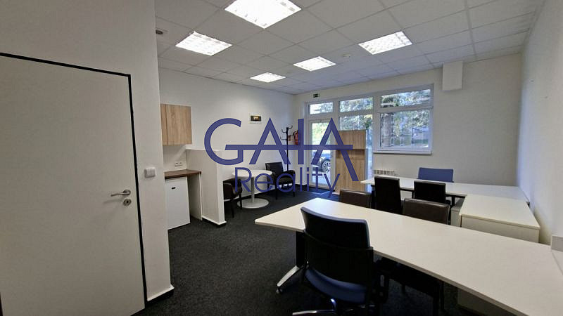 Pronájem kanceláře 27 m² – fotografie 3