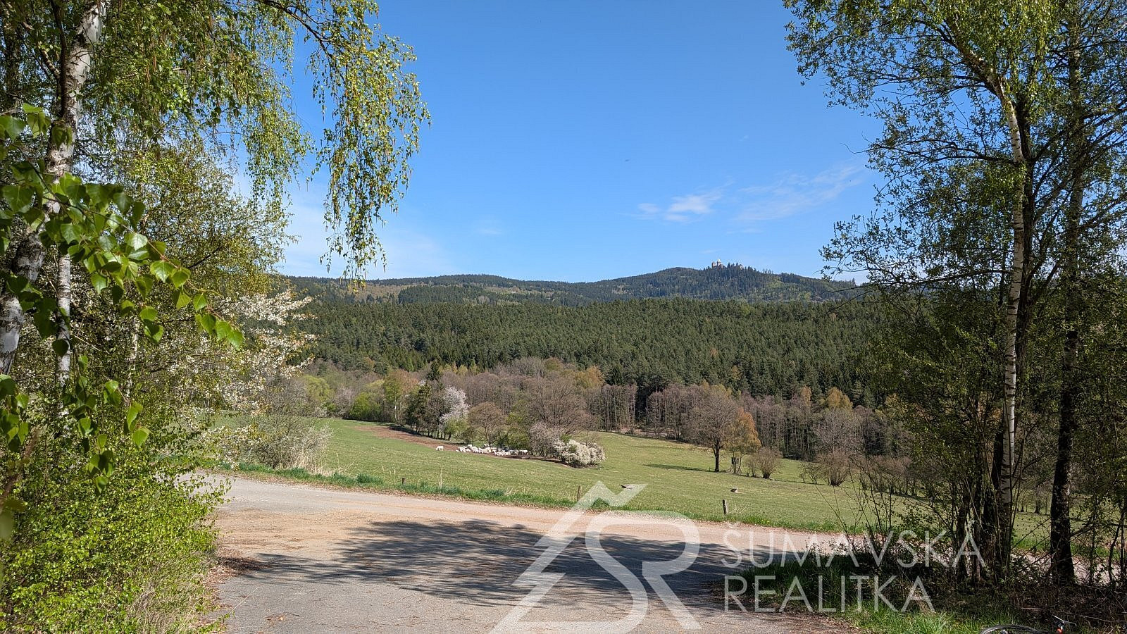 Prodej pozemku 327 m²
