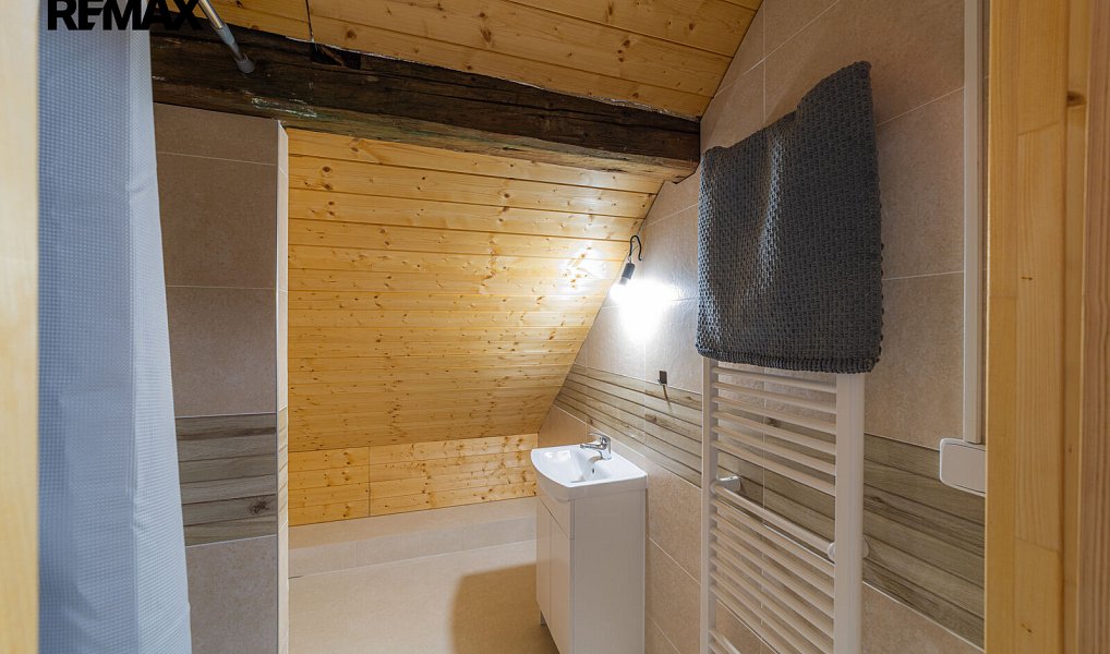 Prodej chaty/chalupy 253 m² s pozemkem 1 555 m², Bartošovice v Orlických horách – náhled fotky 28