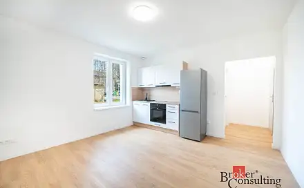 Pronájem bytu 2+kk 37 m²