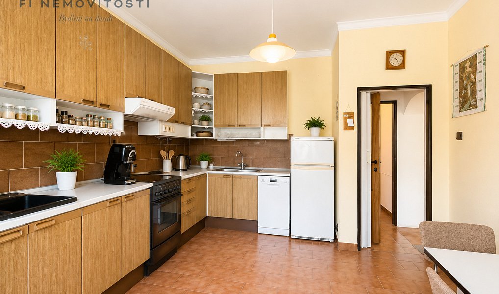 Prodej domu 211 m² s pozemkem 1 129 m², Železnice – náhled fotky 8