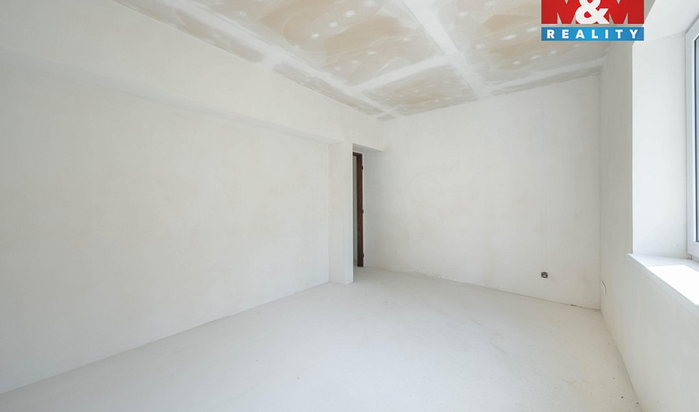 Prodej bytu 4+1 105 m², Kladno – náhled fotky 8