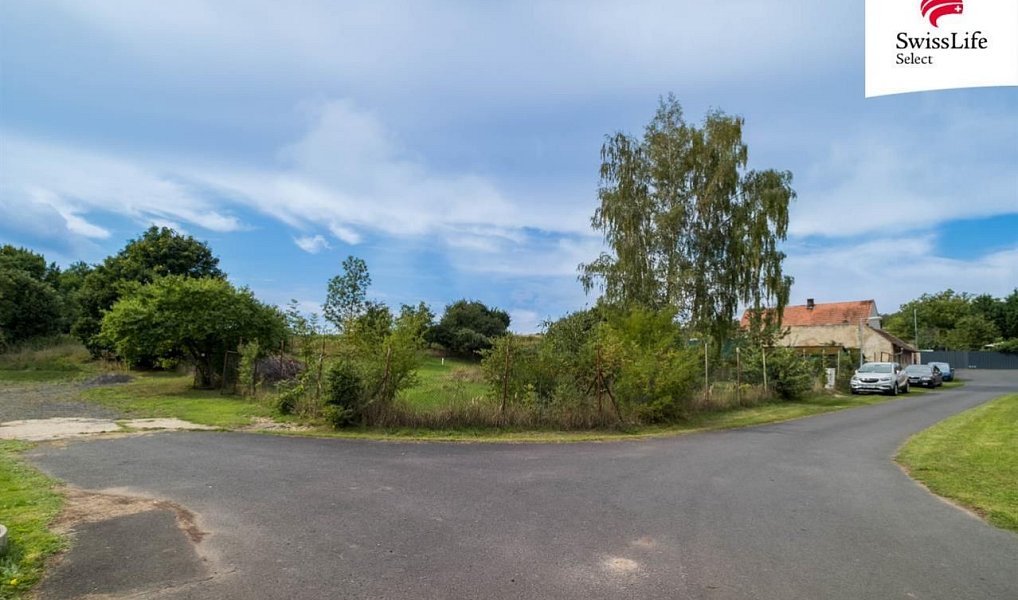 Prodej stavebního pozemku 1 138 m², Klobuky – náhled fotky 4
