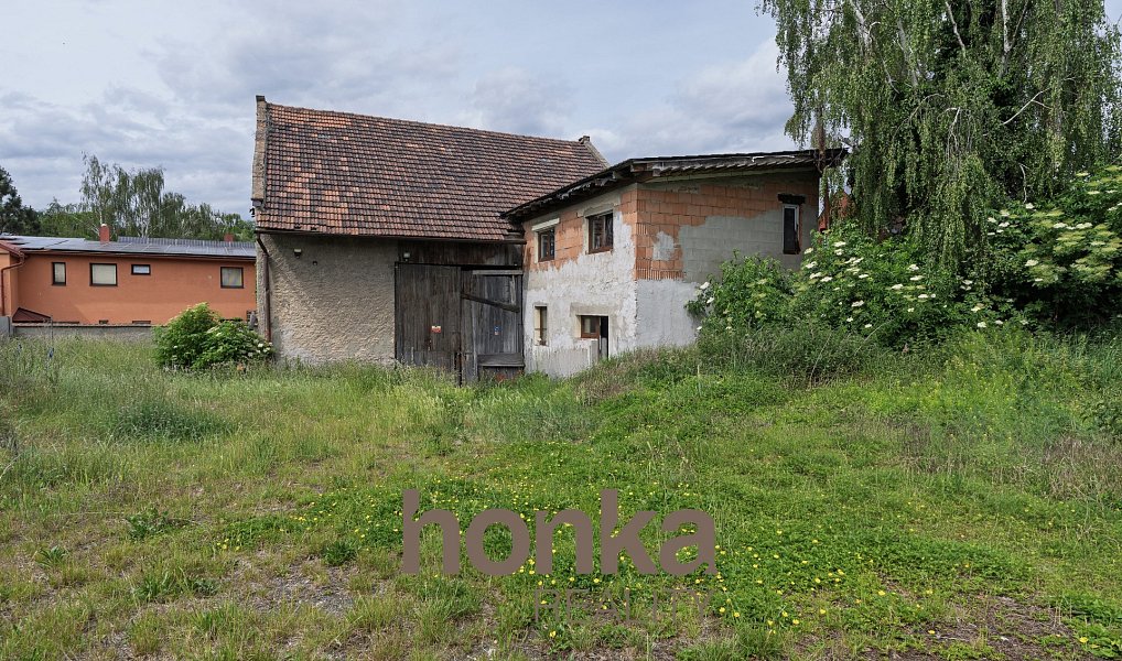 Prodej domu 344 m² s pozemkem 765 m², Sedlec – náhled fotky 2