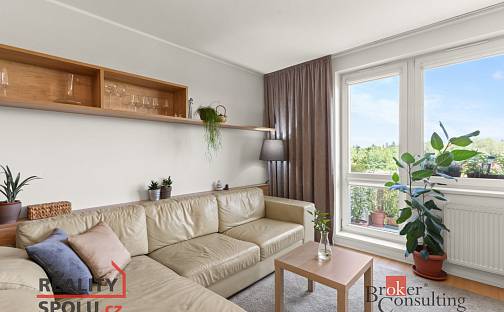 Prodej bytu 4+kk 82 m², U Hostavického potoka, Praha 9 - Hostavice