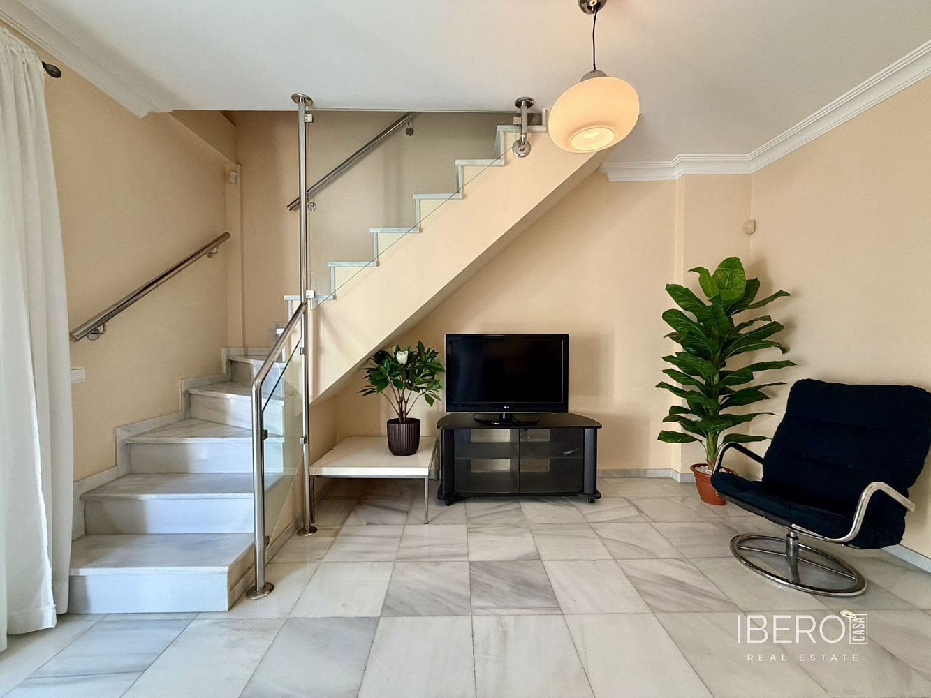 Piso 3+kk – Estepona, Barriada Islas Canarias - Más