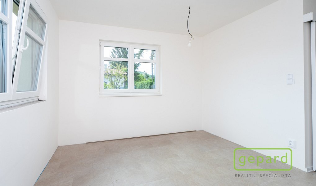 Prodej domu 82 m² s pozemkem 323 m², Černošice – náhled fotky 16
