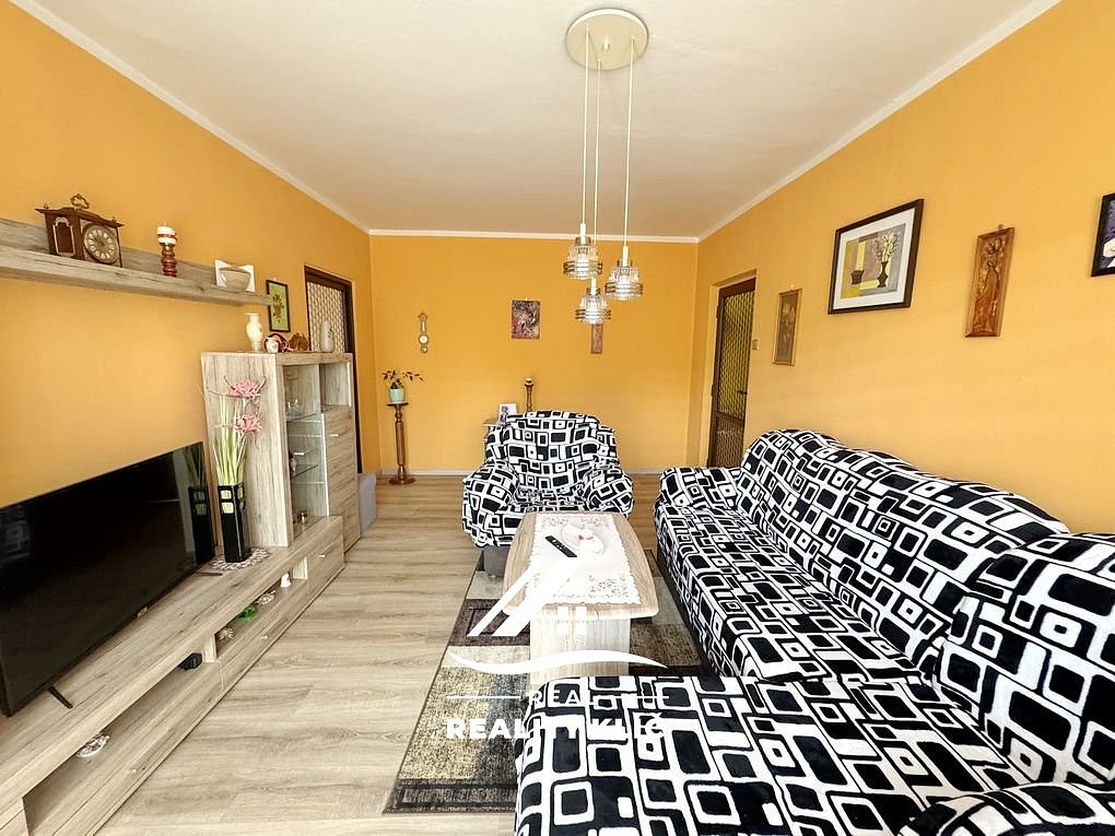 Prodej bytu 2+1 55 m² – fotografie 3