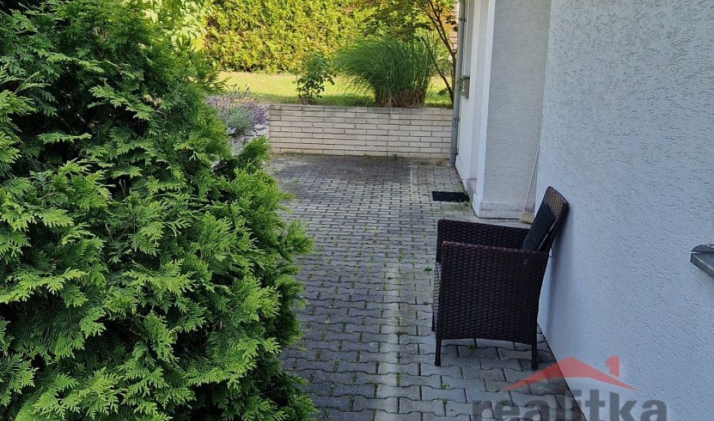 Pronájem domu 140 m² s pozemkem 370 m², Opava – náhled fotky 4