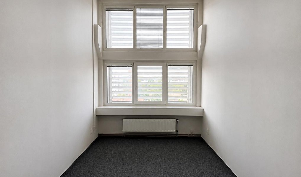 Pronájem kanceláře 25 m², Praha – náhled fotky 7