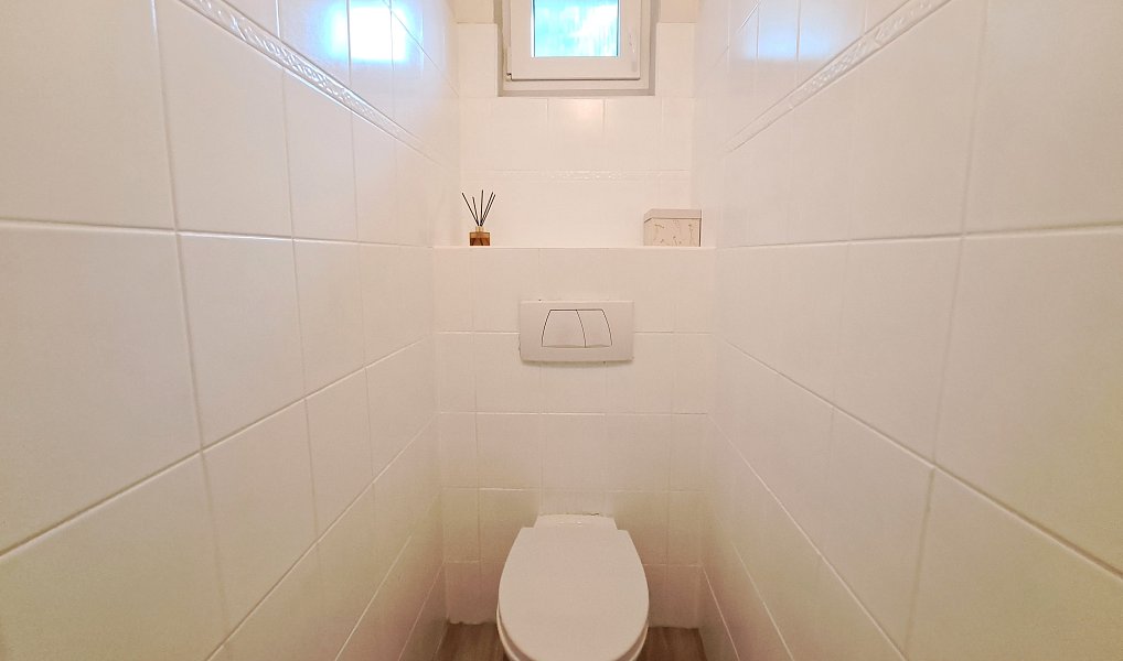 Prodej domu 200 m² s pozemkem 963 m², Břest – náhled fotky 8