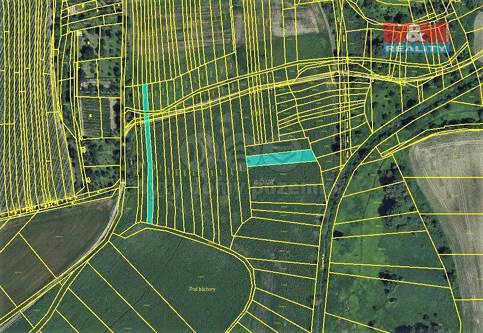 Prodej pole 1 597 m²