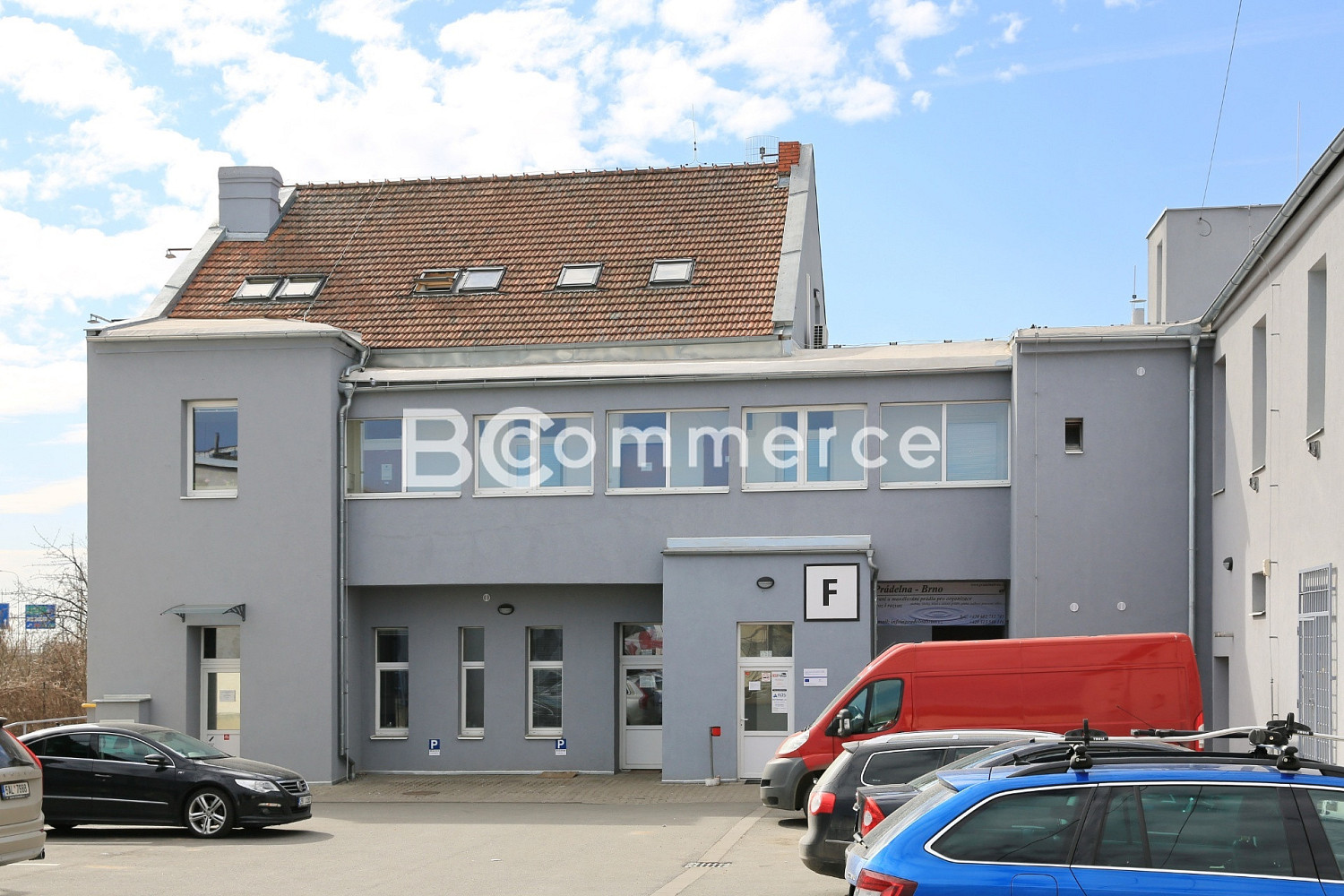 Pronájem kanceláře 30 m² – fotografie 4