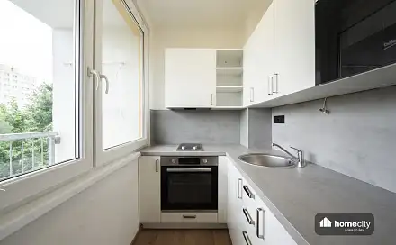 Pronájem bytu 1+kk 36 m², Valčíkova, Pardubice - Polabiny