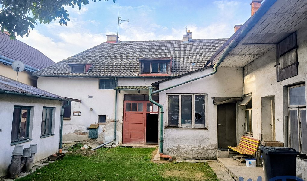 Prodej domu 114 m² s pozemkem 2 595 m², Čáslavice – náhled fotky 12