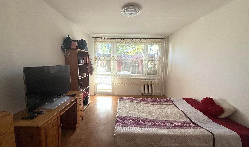 Prodej bytu 3+1 68 m², Krupka – náhled fotky 9