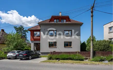Prodej domu 284 m² s pozemkem 784 m², Lešenská, Zlín - Kostelec