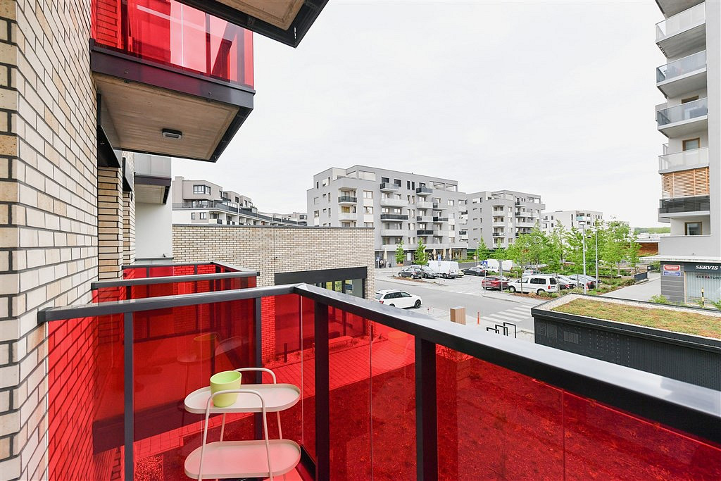 Pronájem bytu 1+kk 35 m² – pohled 6