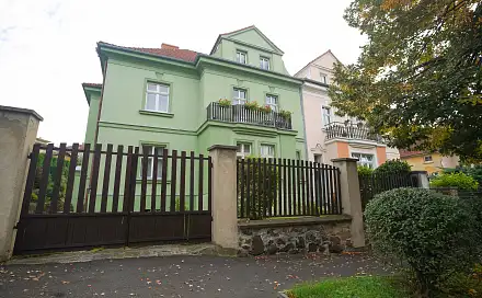 Pronájem bytu 2+1 60 m², Heydukova, Teplice