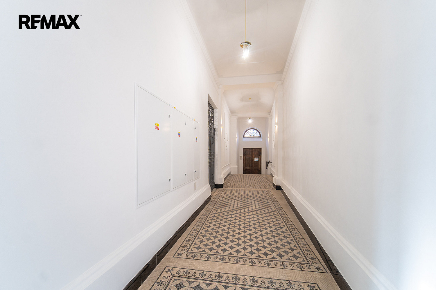 Pronájem bytu 2+kk 33 m² – pohled 5