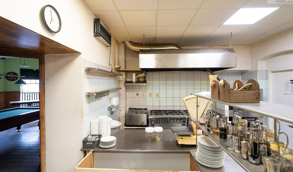 Prodej restaurace 480 m², Litvínov – náhled fotky 21
